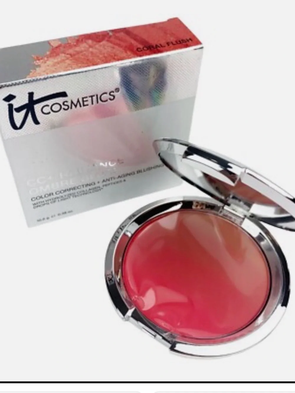 IT Cosmetics CC+ Radiance Ombre Blush in the shade Coral Flush.